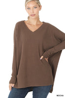 BRUSHED THERMAL WAFFLE V-NECK HI-LOW HEM SWEATER